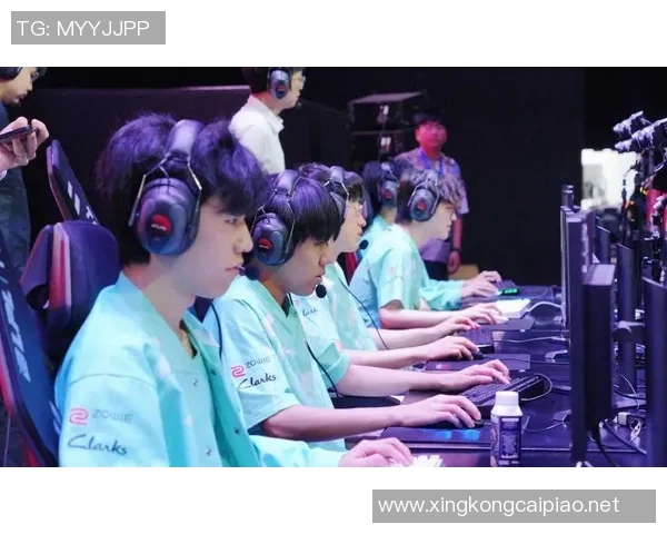 电竞新闻探索LNG战队在英雄联盟中的灵活战术与应变能力之道